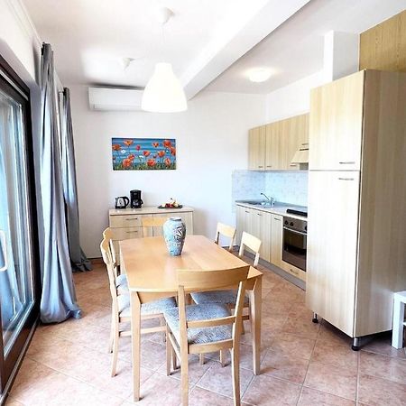 Villa Ortensie Apartments Funtana Extérieur photo